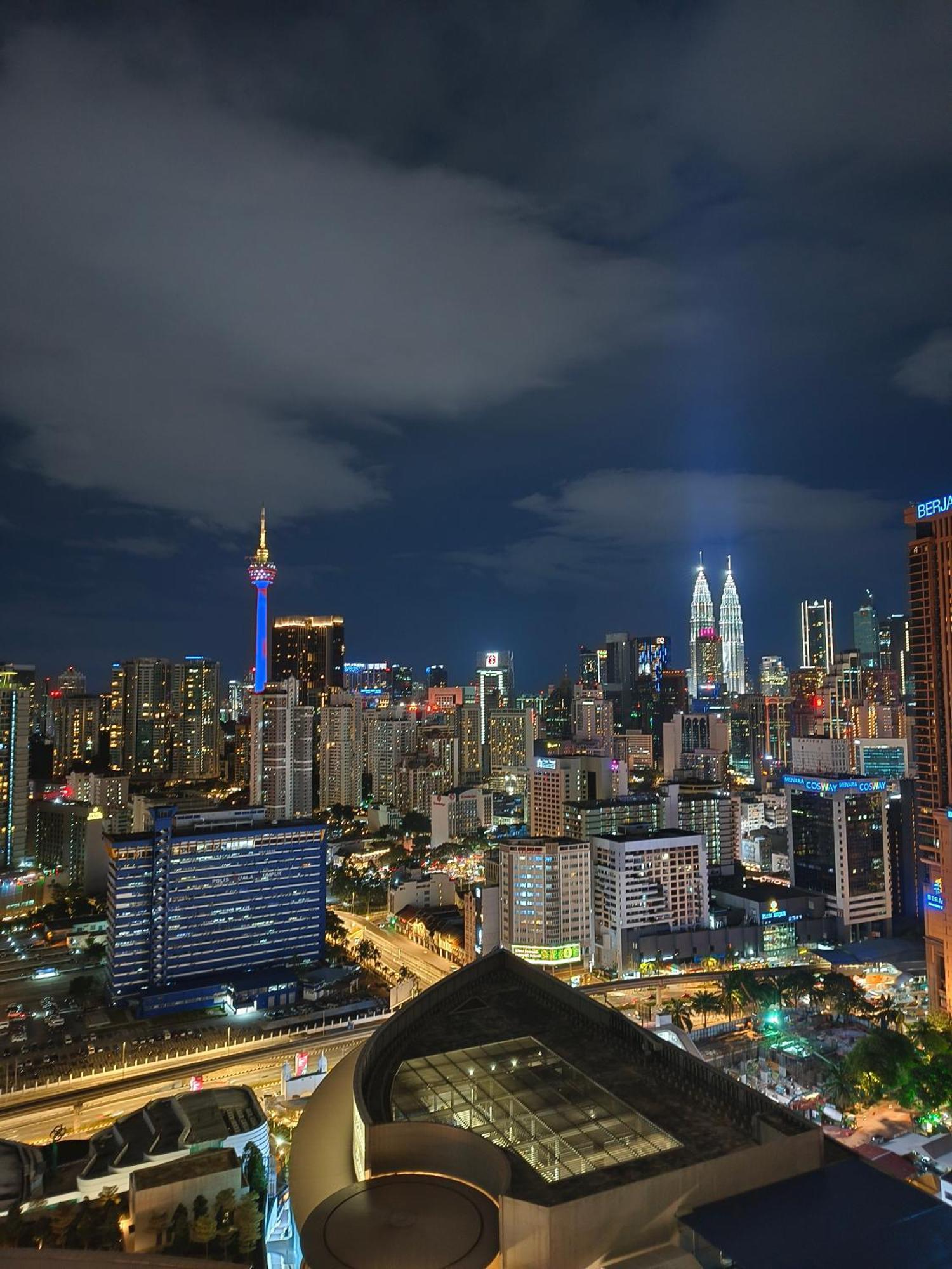 קואלה לומפור Lucentia Suites Klcc By City View מראה חיצוני תמונה