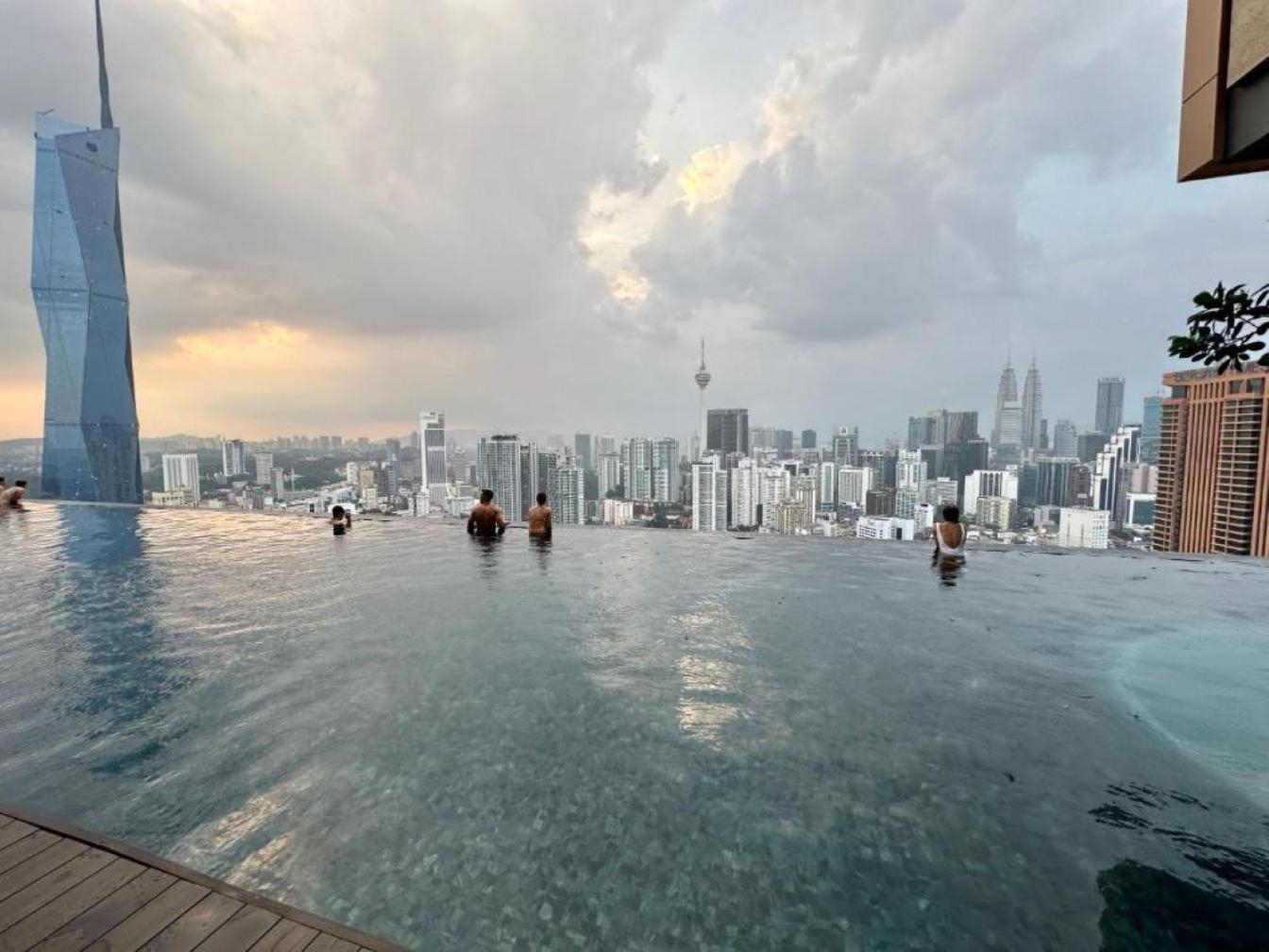 קואלה לומפור Lucentia Suites Klcc By City View מראה חיצוני תמונה