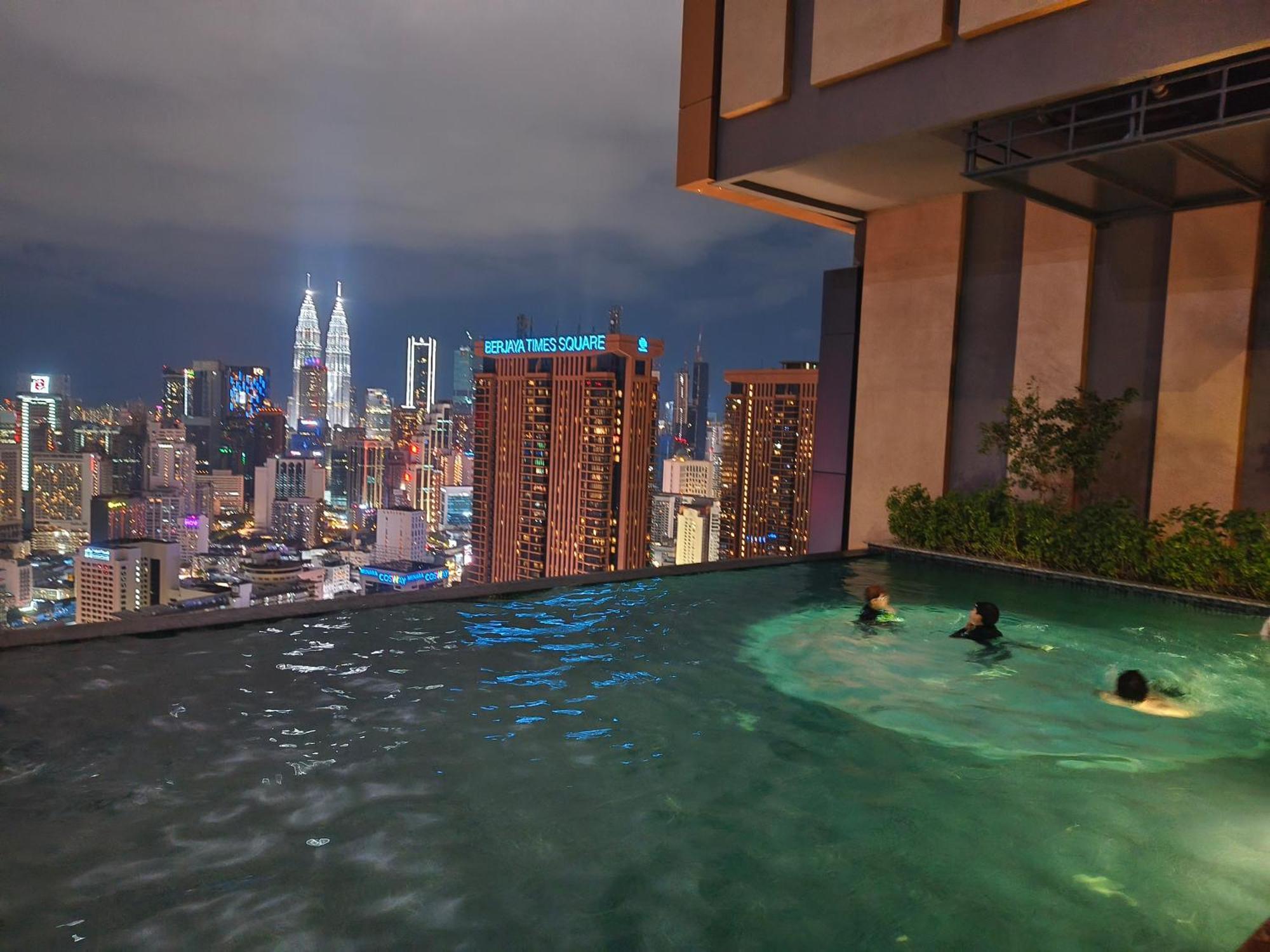 קואלה לומפור Lucentia Suites Klcc By City View מראה חיצוני תמונה